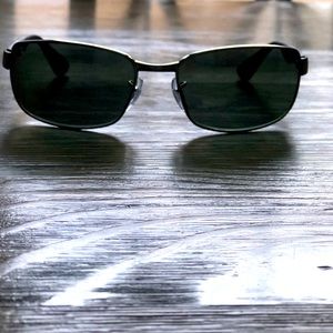 Authentic Ray Ban Sunglasses!
